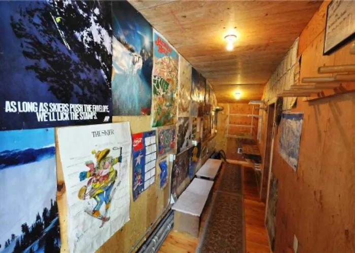 Bray House - Ski-in Ski-out Family Teton Village
