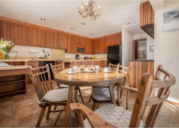 Bray House - Ski-in Ski-out Family Casa vacanze