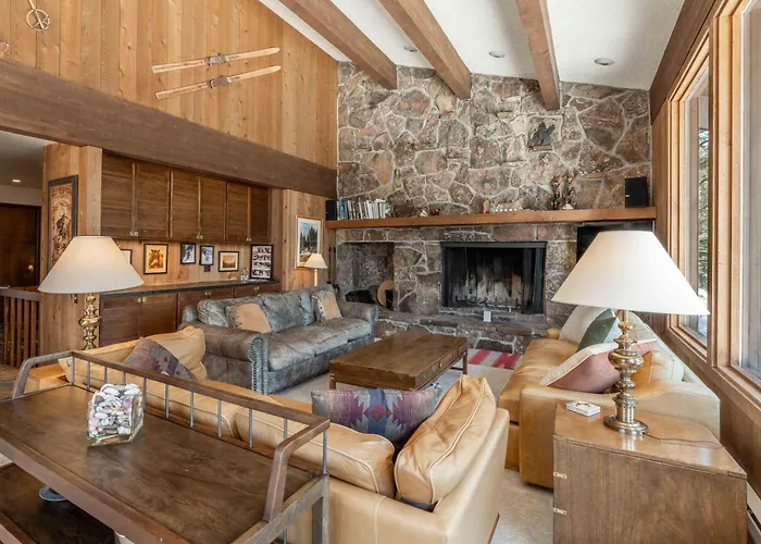 Holiday home Bray House - Ski-in Ski-out Family