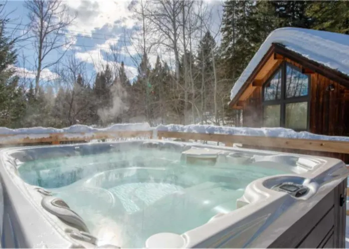 Holiday home Bray House - Ski-in Ski-out Family
