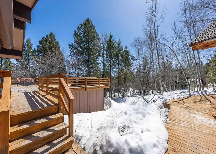 Bray House - Ski-in Ski-out Family * Teton Village